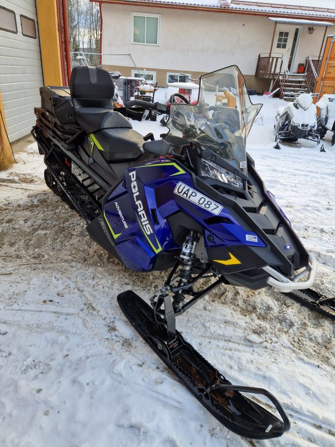 Polaris 800 Titan Adventure 155 - Bild 5