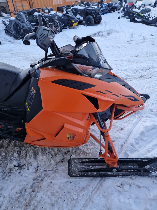 Arctic Cat M9000 Turbo - Bild 4